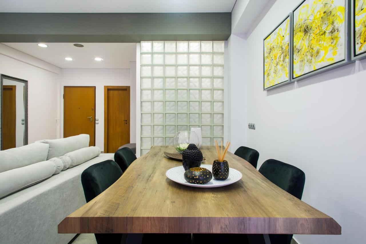 Athenalux Apartment Modern Bright ภายนอก รูปภาพ