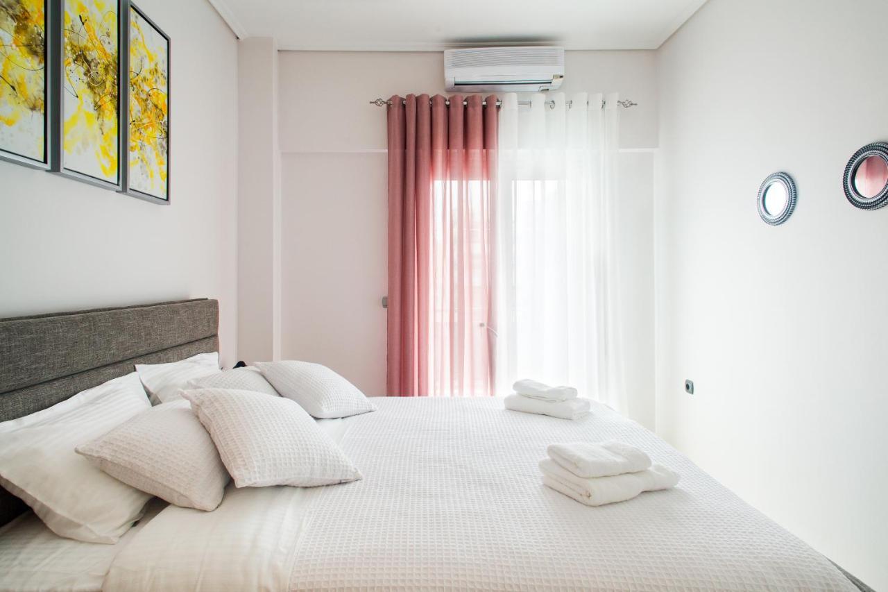 Athenalux Apartment Modern Bright ภายนอก รูปภาพ