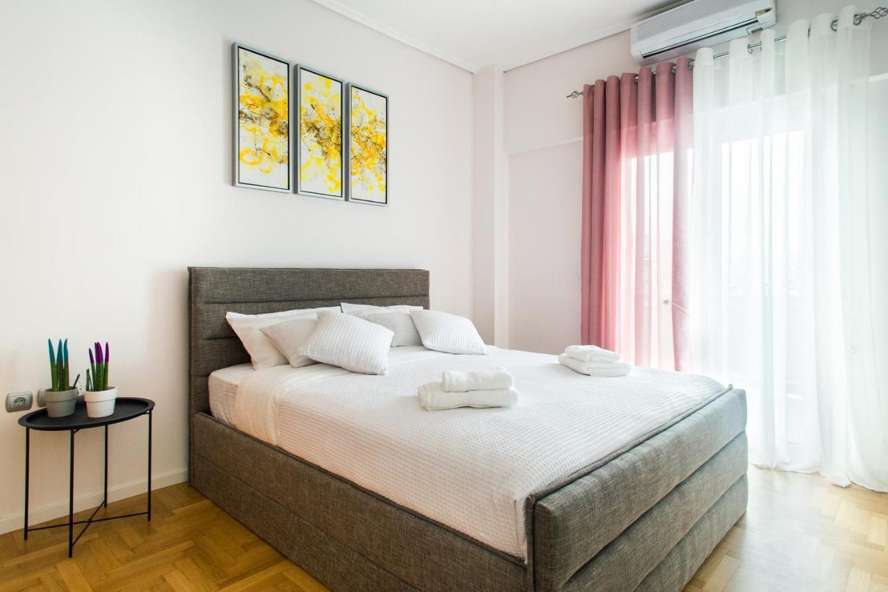 Athenalux Apartment Modern Bright ภายนอก รูปภาพ