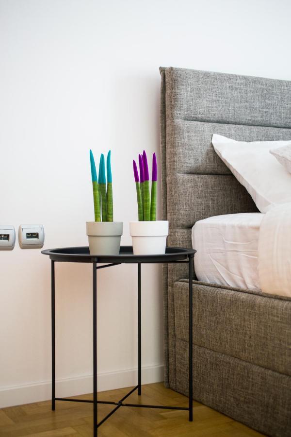 Athenalux Apartment Modern Bright ภายนอก รูปภาพ