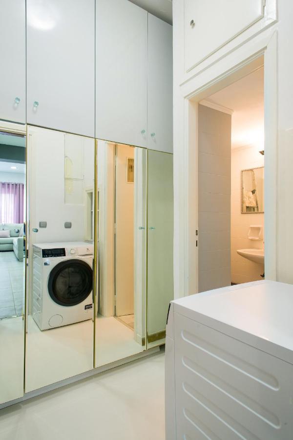 Athenalux Apartment Modern Bright ภายนอก รูปภาพ